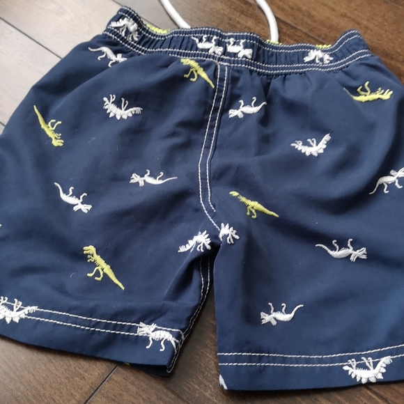 Carter's swimming trunks toddler size 4 - Picture 6 of 8